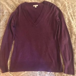 🌈Cute & Cozy New York & Company V-Neck Sweater